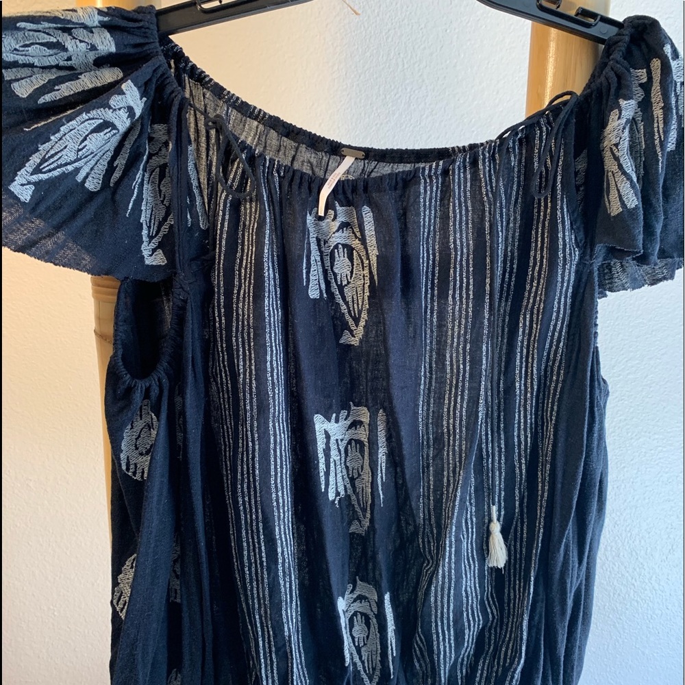 Free people - L - black and white adjustable strap